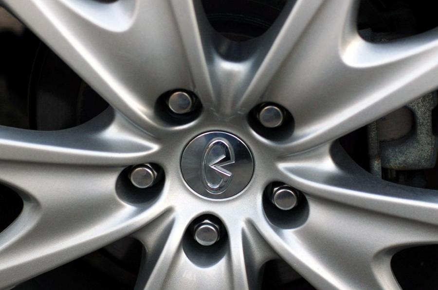  Infiniti G37x S Sedan 2009 года  (фото 34 из 44)